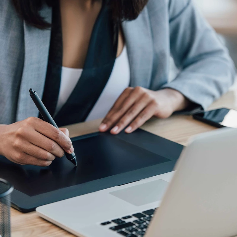 tuotekuvastojen_taitto_nelio tuotekuvastojen_taitto_nelio